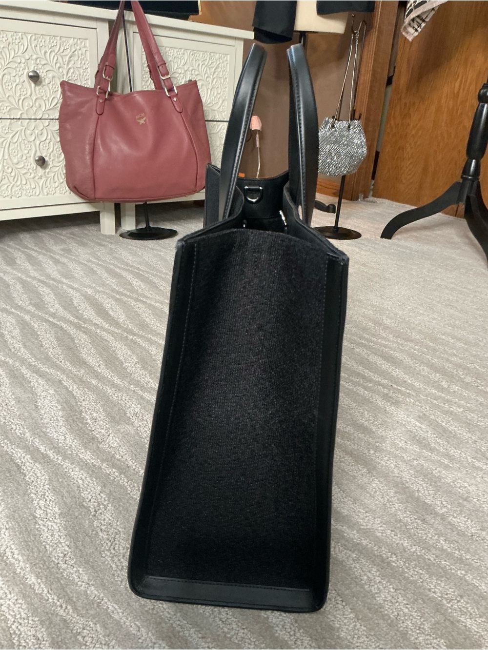 Kate Spade Manhattan Vintage Car Embellished Large Tote Rare - Picture 6 of 11